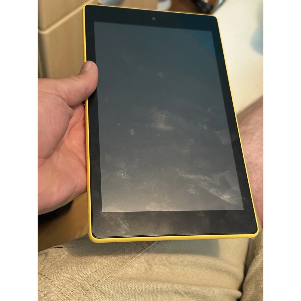 Amazon Kindle Fire HD 8 7th generation Model SX034QT , ( Asis No Power )